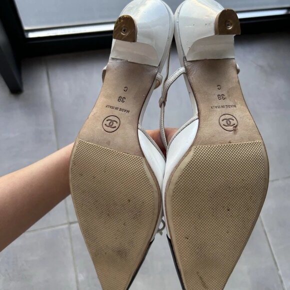 Vtg RARE CHANEL Black White Leather Slingback Mule Heels - Picture 9 of 9